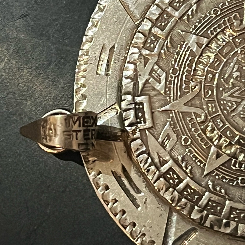 Sterling silver Aztec pendant - Picture 4 of 5
